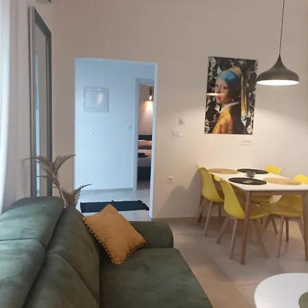 Apartman Konfort 2+2 Apartman *