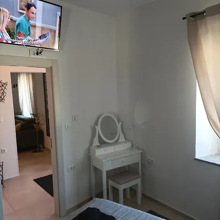Apartment Konfort 2+2 *