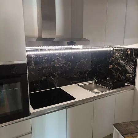 Apartman Konfort 2+2 *