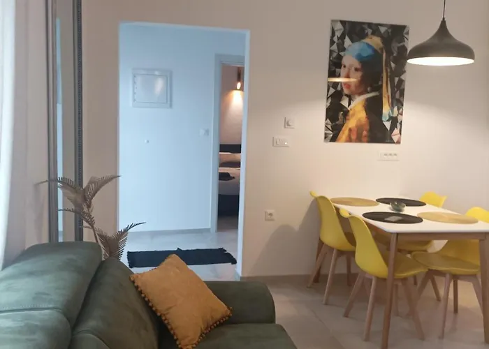 Konfort 2+2 Apartman *